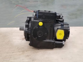 Variable swash plate pump